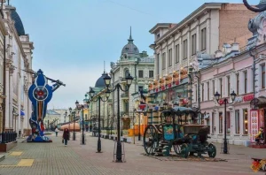 Пешеходная улица Баумана в Казани