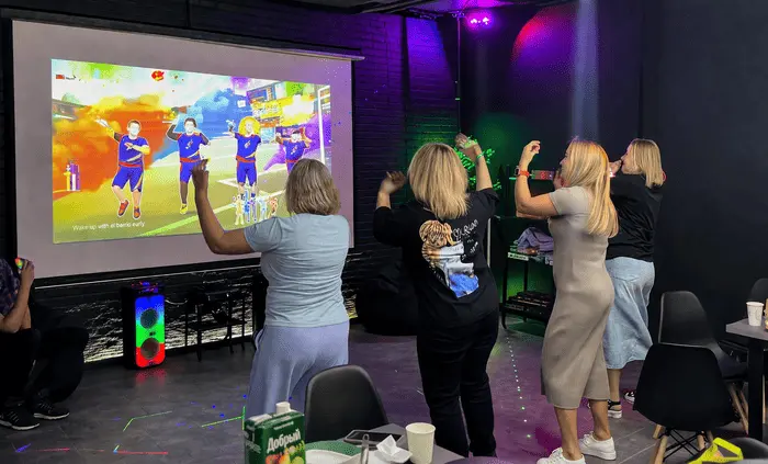 Танцы Just Dance вместе с родителями